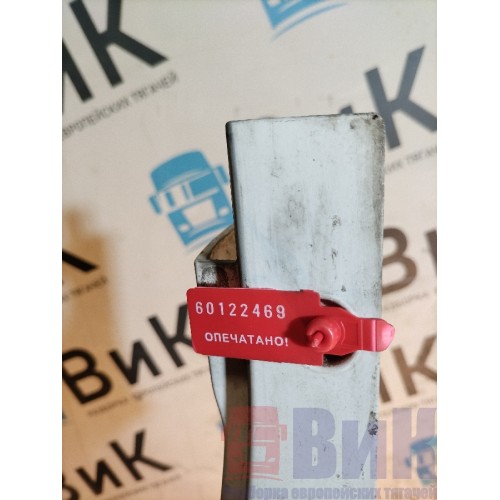 Накладка внешняя (наружняя) на лобовое стекло MAN TGX 581013 деф. LH (469) -4