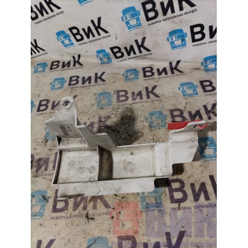 Накладка петли двери MAN TGX 581013 LH (473)-3