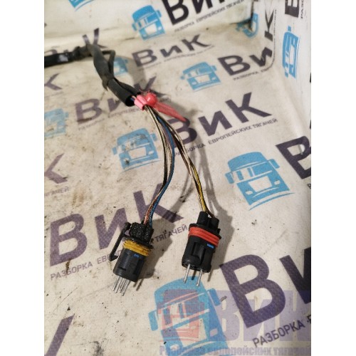 Доводчик замка двери MAN TGX 581013 (475)-1