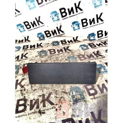 Заглушка (под магнитолу,тахограф) MAN TGX 581013 (462)-3