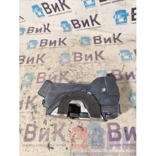 Замок двери Sitrak C7H 611827 RH (311)-4