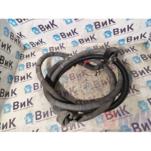 Провод силовой Sitrak C7H 611827 351см (260)