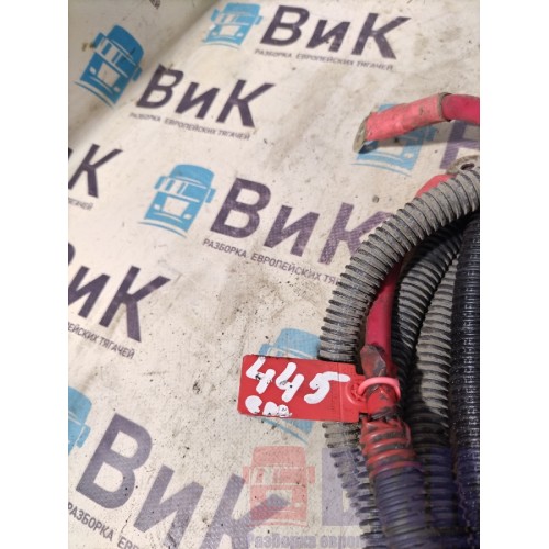 Провод силовой Sitrak C7H 611827 445см (259)-1