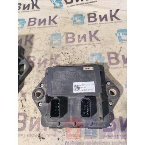 Блок управления задним светом Sitrak C7H 611827 (914)-3