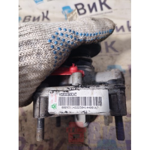 Кран ускорительный Sitrak C7H 611827 (019)-4