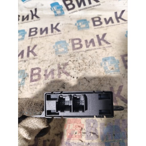 Блок управления стеклоподъемником Sitrak C7H 611827 (919)-4