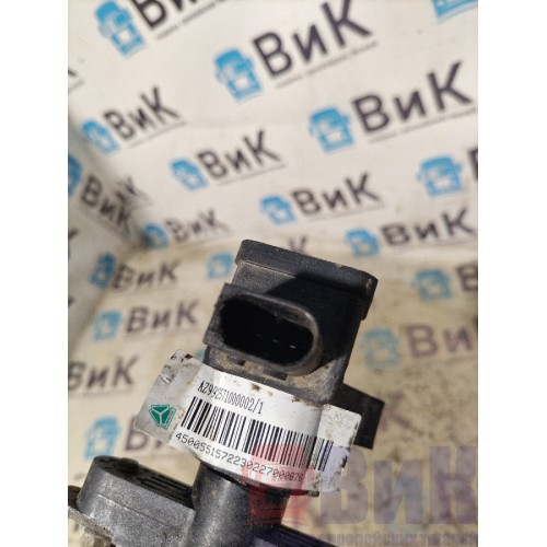 Кран уровня пола Sitrak C7H 611827 с тягой (016)-6