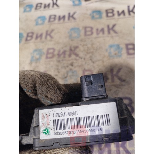 Блок управления ESC Sitrak C7H 611827 (917)-2