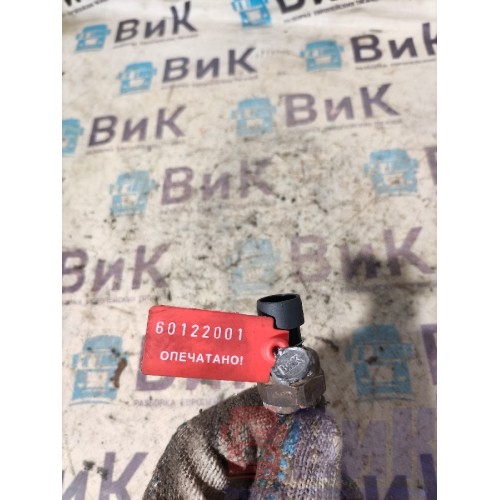 Датчик давления воздуха Sitrak C7H 611827 (001)-3