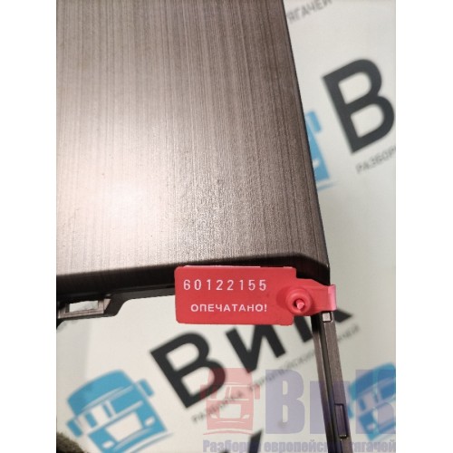 Накладка на торпедо Sitrak C7H 611827 (155)-1