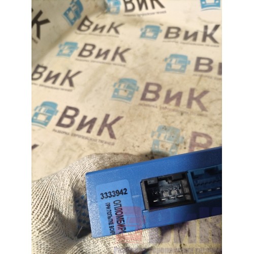 Блок сбора сигналов Sitrak C7H 611827 (942)-3