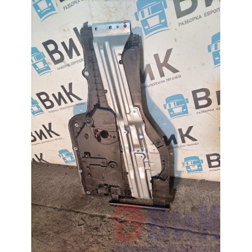 Часть механизма стеклоподъемника Sitrak C7H 611827 LH (176)-3