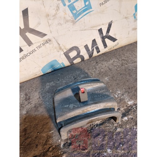 Проставка под стремянки Sitrak C7H 611827 (137)