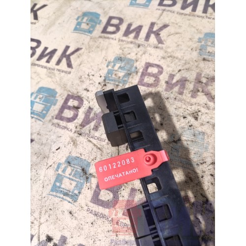 Рамка под клавиши Sitrak C7H 611827 (083)-1