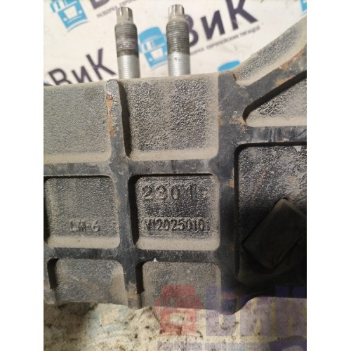 Подушка двигателя Sitrak C7H 611827 (184)-3