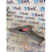 Кронштейн передней подушки кабины Sitrak C7H 611827 (063)