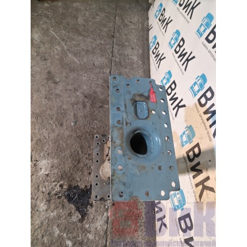 Траверса Sitrak C7H 611827 (кронштейн V-образной тяги) (047)-2