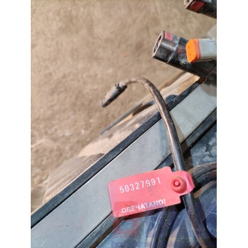 Бак мочевины Adblue Sitrak C7H 611827 в сборе (991)-1