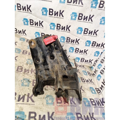 Кронштейн кабины Sitrak C7H 611827 LH (968)-3