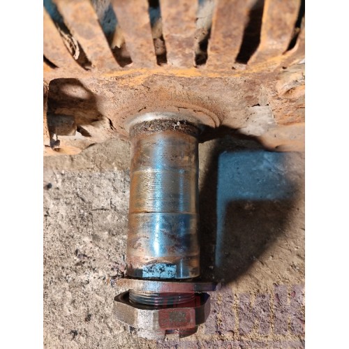 Цапфа (кулак поворотный) Renault Premium D58 RH (959)-1