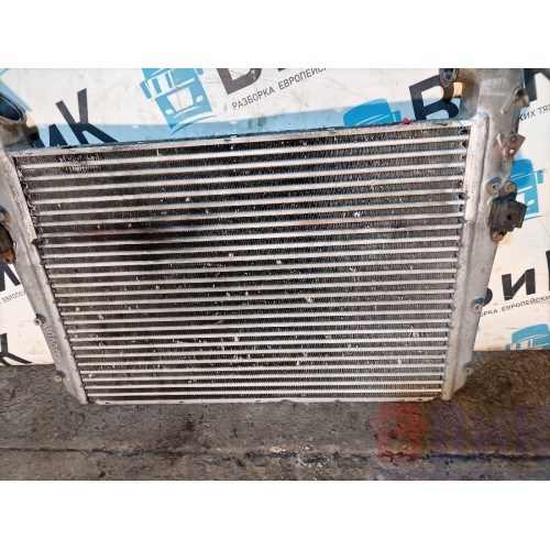 Интеркулер Scania P114 100034 (826)-3