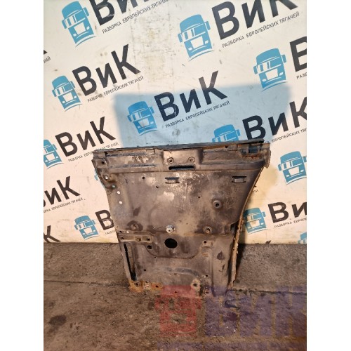 Подножка основная Scania P114 100034 RH (ржавая) (828)-3