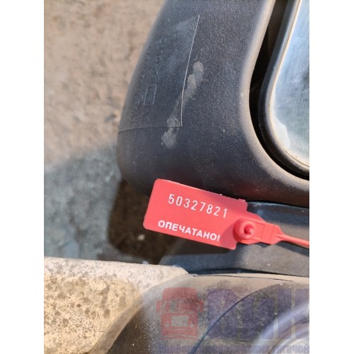 Стойка зеркал Scania P114 100034 RH не ориг. с деф. (821)-1