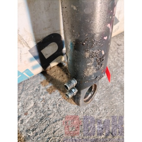 Цилиндр подъема кабины Scania P114 100034 (815)-1