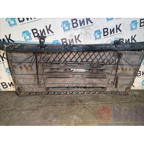 Капот DAF 105 XF 943531 с жабо,замками,петлями и упорами деф. ориг. (732)-4