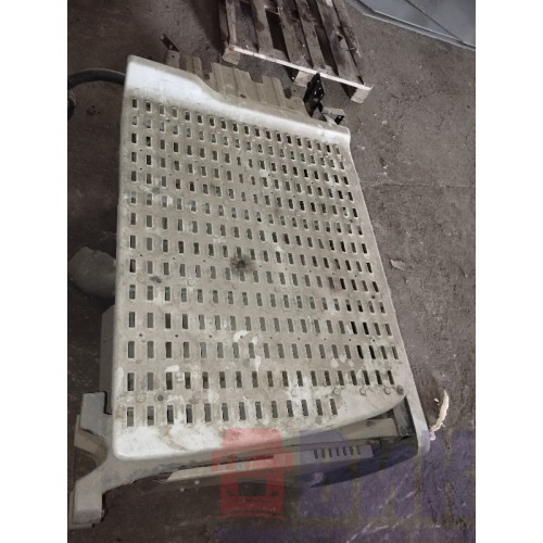 Глушитель DAF 106 049232 в сб. с кроншт-ми, накладками и трапиком (без датчика) (465)-11