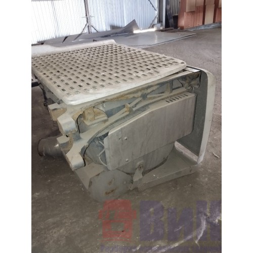 Глушитель DAF 106 049232 в сб. с кроншт-ми, накладками и трапиком (без датчика) (465)-2