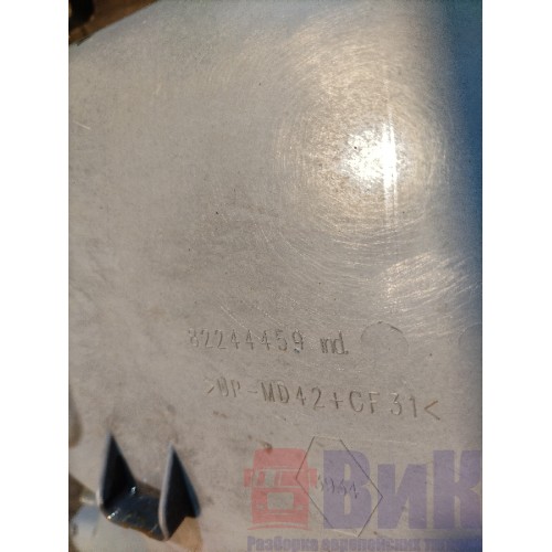 Подножка верхняя Renault T 002550 в сборе с крышкой инструм. ящика LH (547)-3