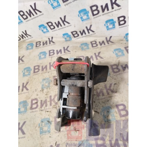 Замок кабины Renault T 018688 (490)-4