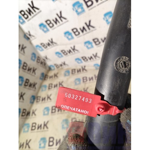 Маслозаливная горловина Renault T 018688 (493)-2