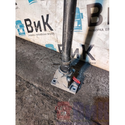 Кронштейн полукрыла (труба) Renault T 018688 задний передний LH (513)-1