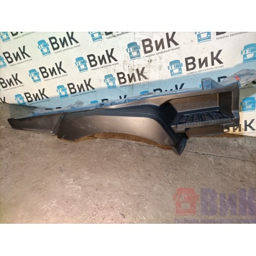 Подножка верхняя Renault T 018688 с продолжением кабины RH (545)