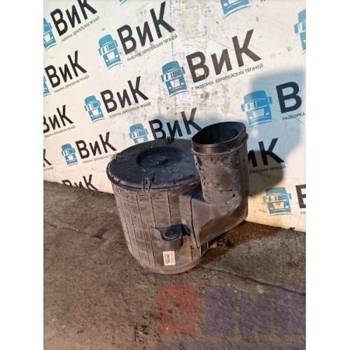 Корпус воздушного фильтра Renault T 018688 (476)-5