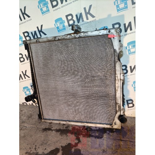 Радиатор основной Renault T 018688 с подушками (464)-1