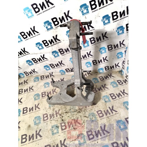 Кронштейн электронных блоков Renault T 018688 (411)