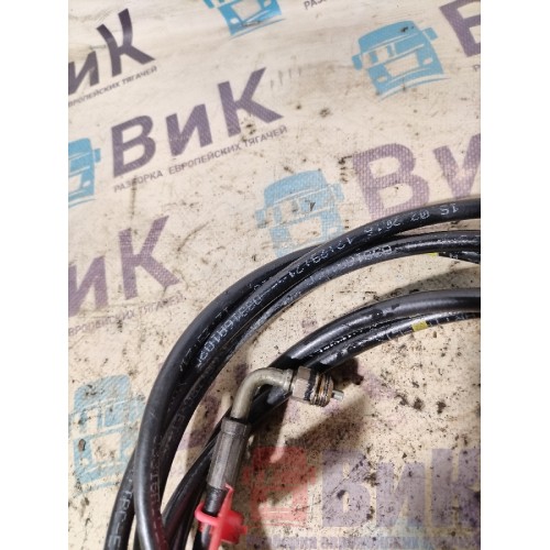 Шланг подъема кабины Renault T 018688 295см (372)-4