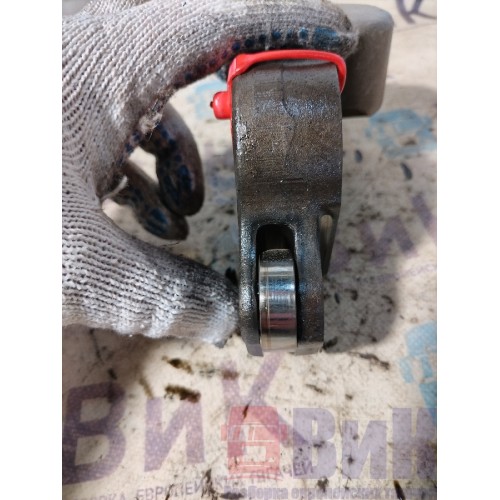 Рокер выпускной Volvo FH 4 D13K 785702 (321)-1