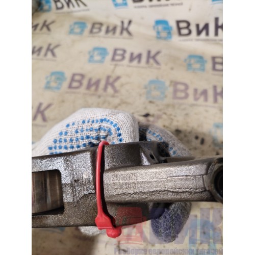 Рокер форсуночный Volvo FH 4 D13K 785702 (326)-2