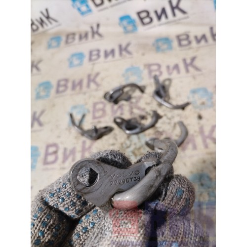 Форсунка масляная Volvo D13K (370)*-3