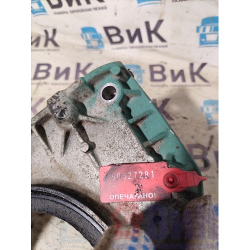 Крышка сальника коленвала передняя (крышка лобовая) Volvo FH 4 D13K 785702 (281)-3