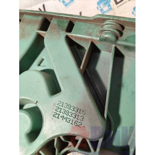 Крышка плиты двигателя Volvo FH 4 D13K 785702 (266)-1