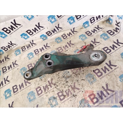 Кронштейн двигателя Volvo FH 4 D13K 785702 передний RH (208)