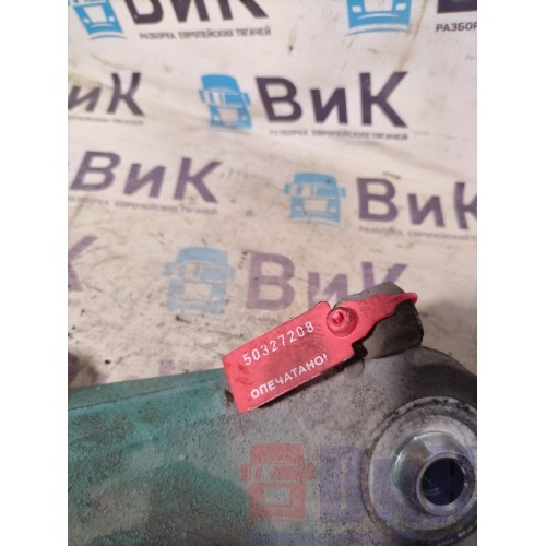 Кронштейн двигателя Volvo FH 4 D13K 785702 передний RH (208)-3