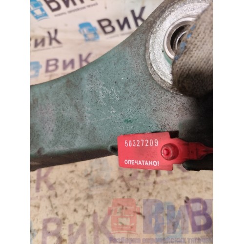 Кронштейн двигателя Volvo FH 4 D13K 785702 передний LH (209)-1