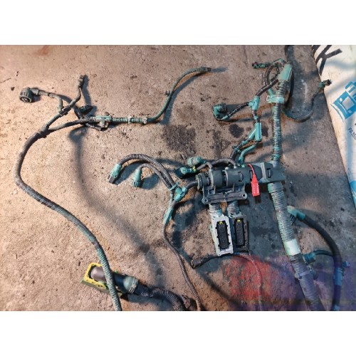 Проводка двигателя Volvo FH 4 D13K 785702 (167)-3