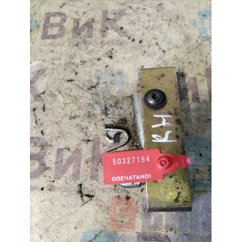 Замок инструментального ящика DAF 105 XF 943408 RH (194)-2